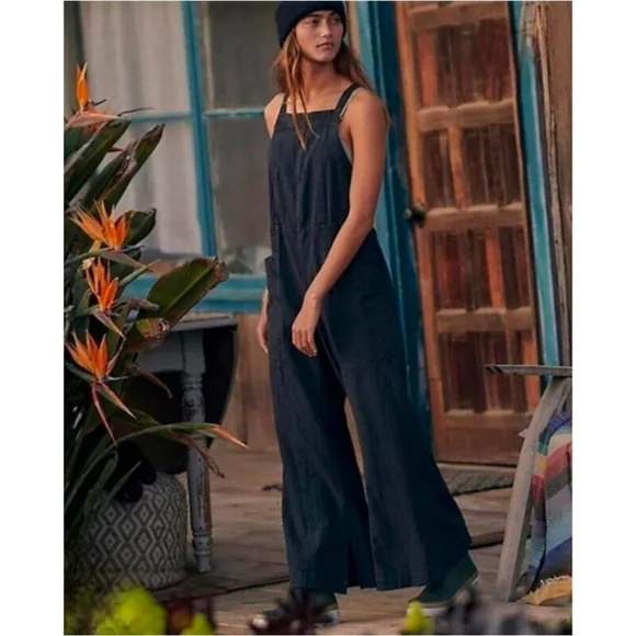 Free People Savannah Oversized Cotton Overalls Black - Picture 8 of 9